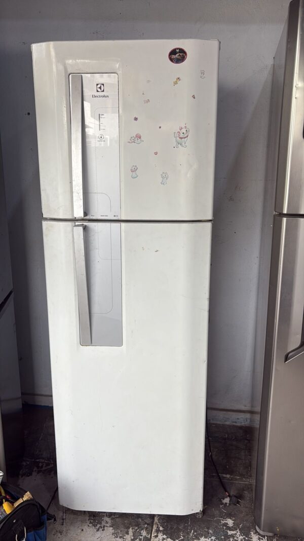 Geladeira Electrolux - 127v - Usada