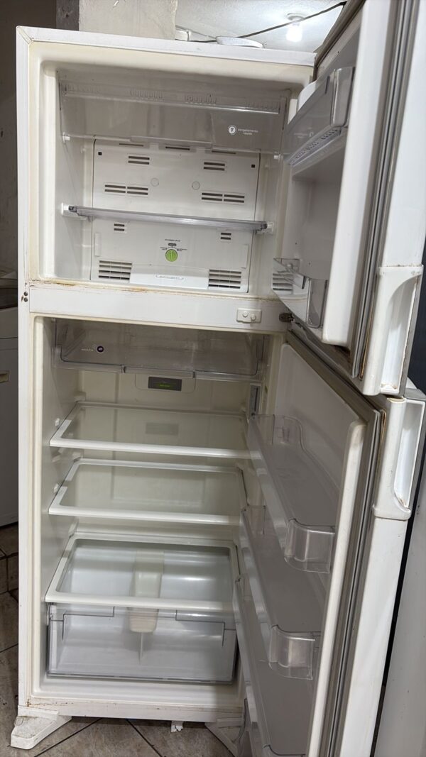 Geladeira Consul - 127v - Usada - Imagem 2