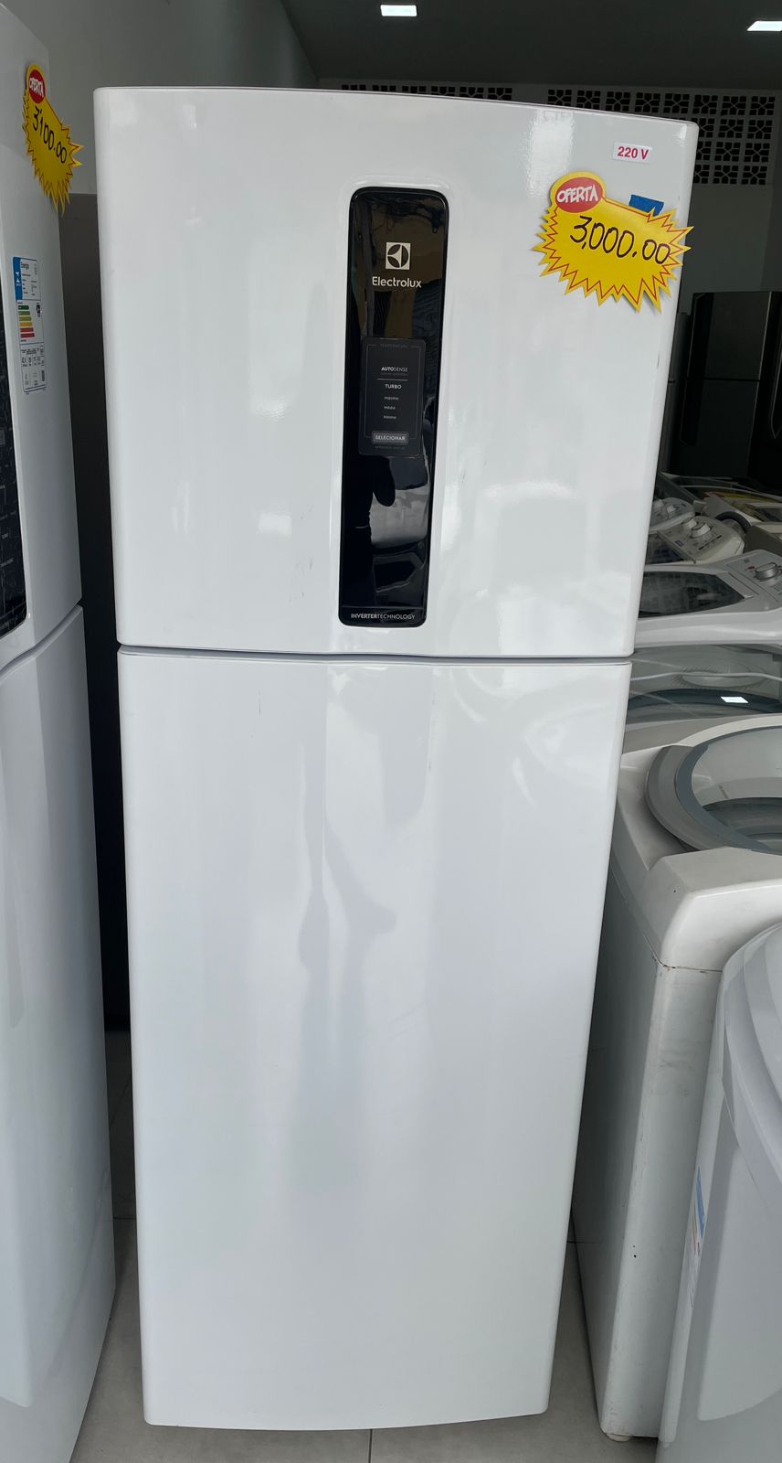 Geladeira Electrolux - 220v - Semi Nova
