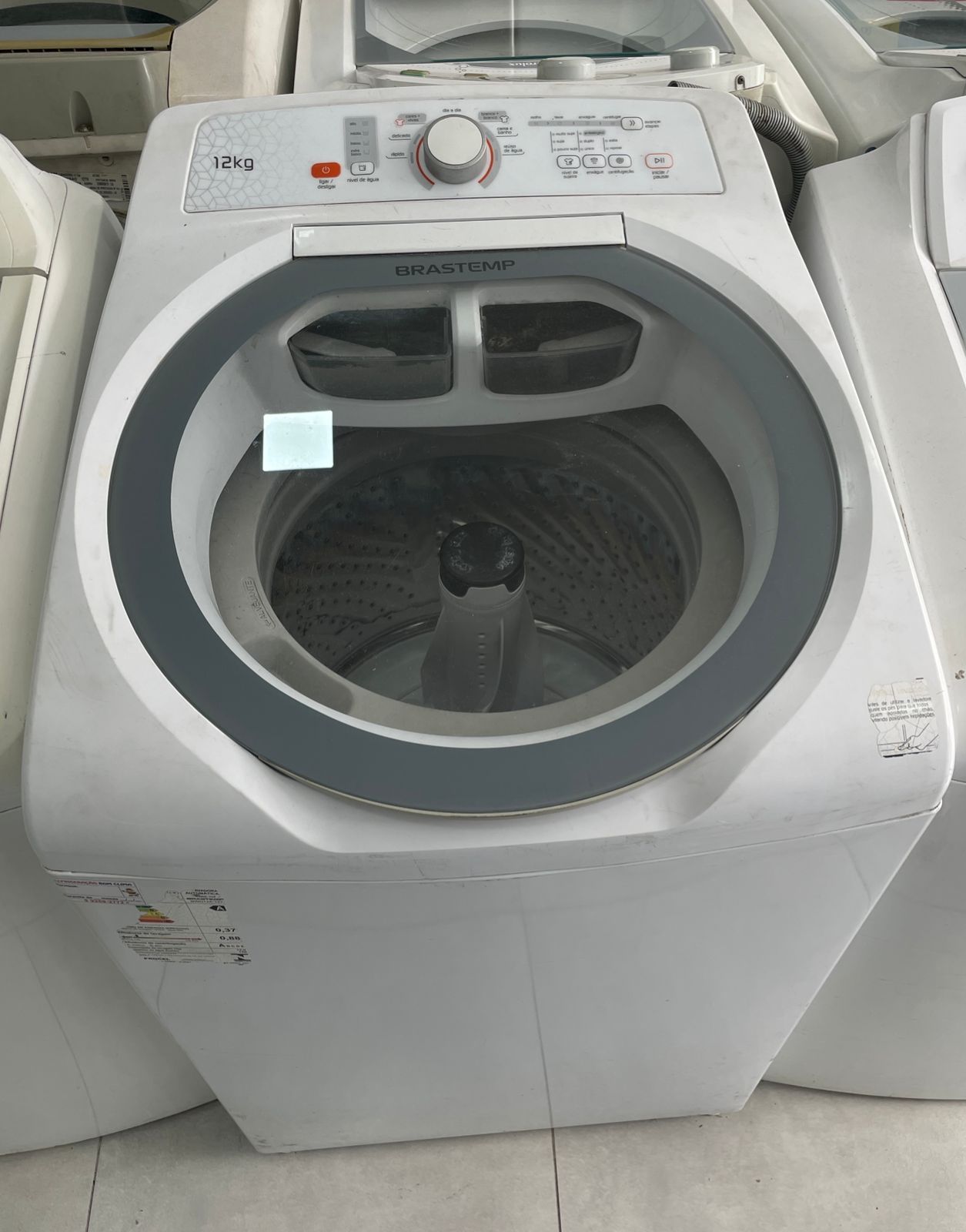 Maquina De Lavar - 127v - Usada