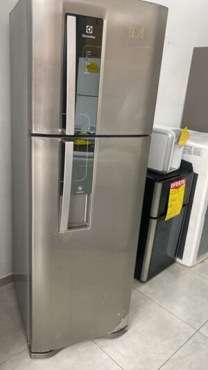 Geladeira Electrolux